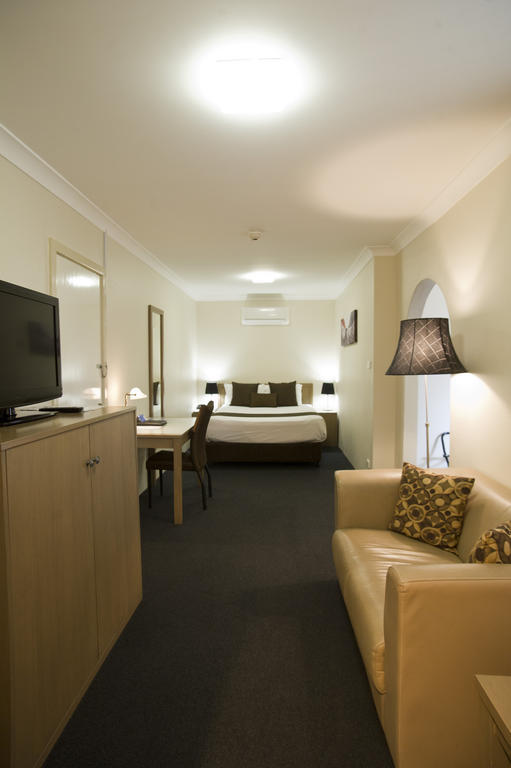 Noah'S Mid City Motor Inn Muswellbrook Eksteriør billede