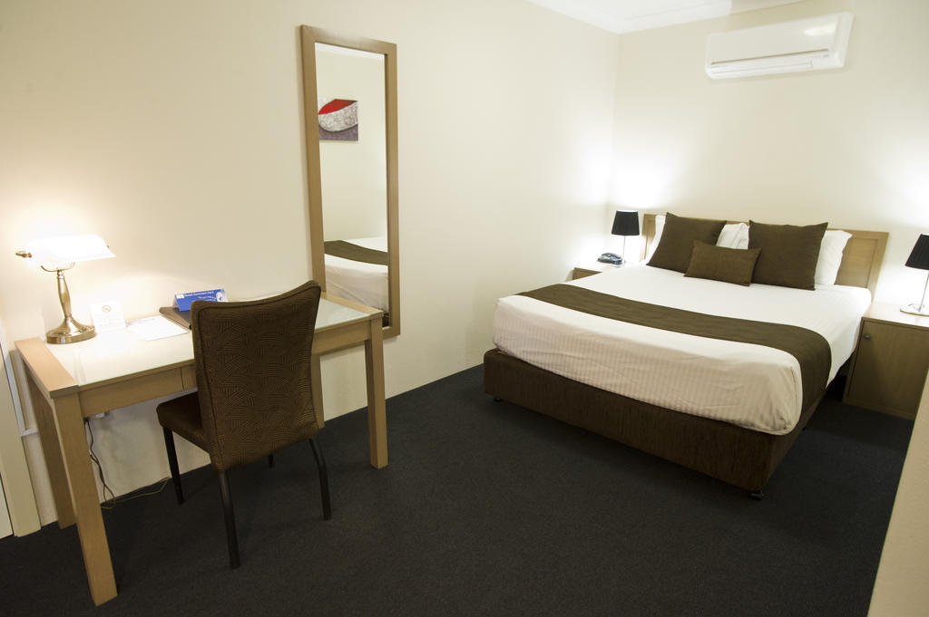 Noah'S Mid City Motor Inn Muswellbrook Eksteriør billede